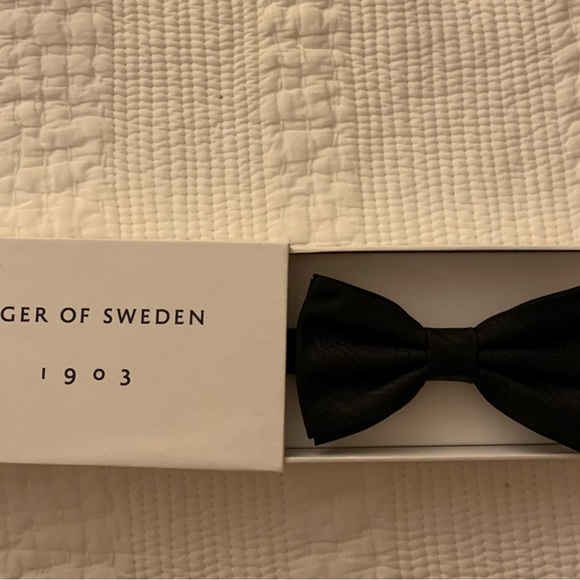 BNWB Tiger of Sweden Black Bow Tie Made in Italy PRICE IS FIRM - Picture 4 of 7